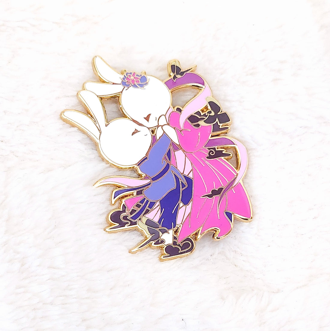 Magpie Lover Bunnies Enamel Pin